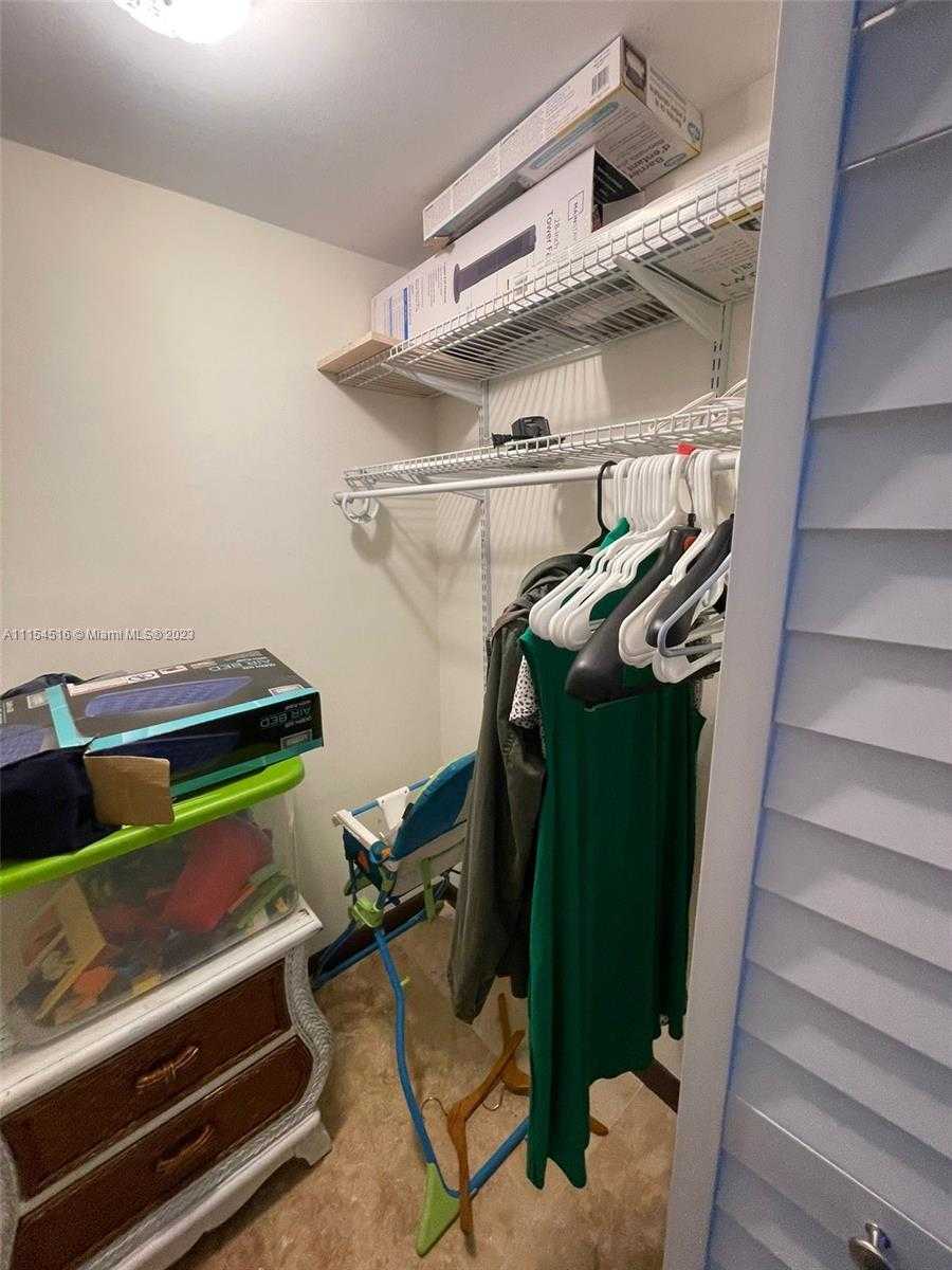Small Image of 3725 SOUTH OCEAN DR #301, Hollywood Number 15