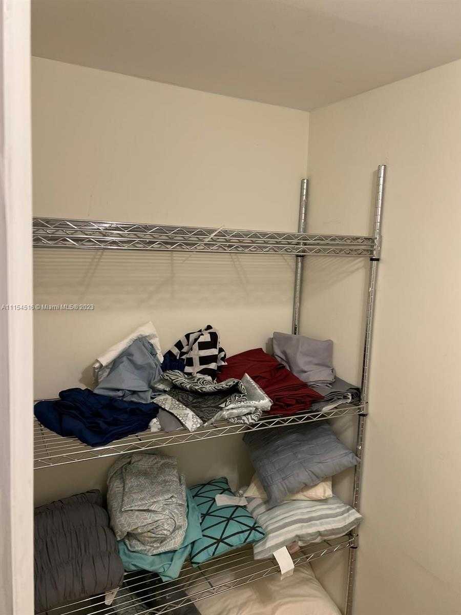 Small Image of 3725 SOUTH OCEAN DR #301, Hollywood Number 4
