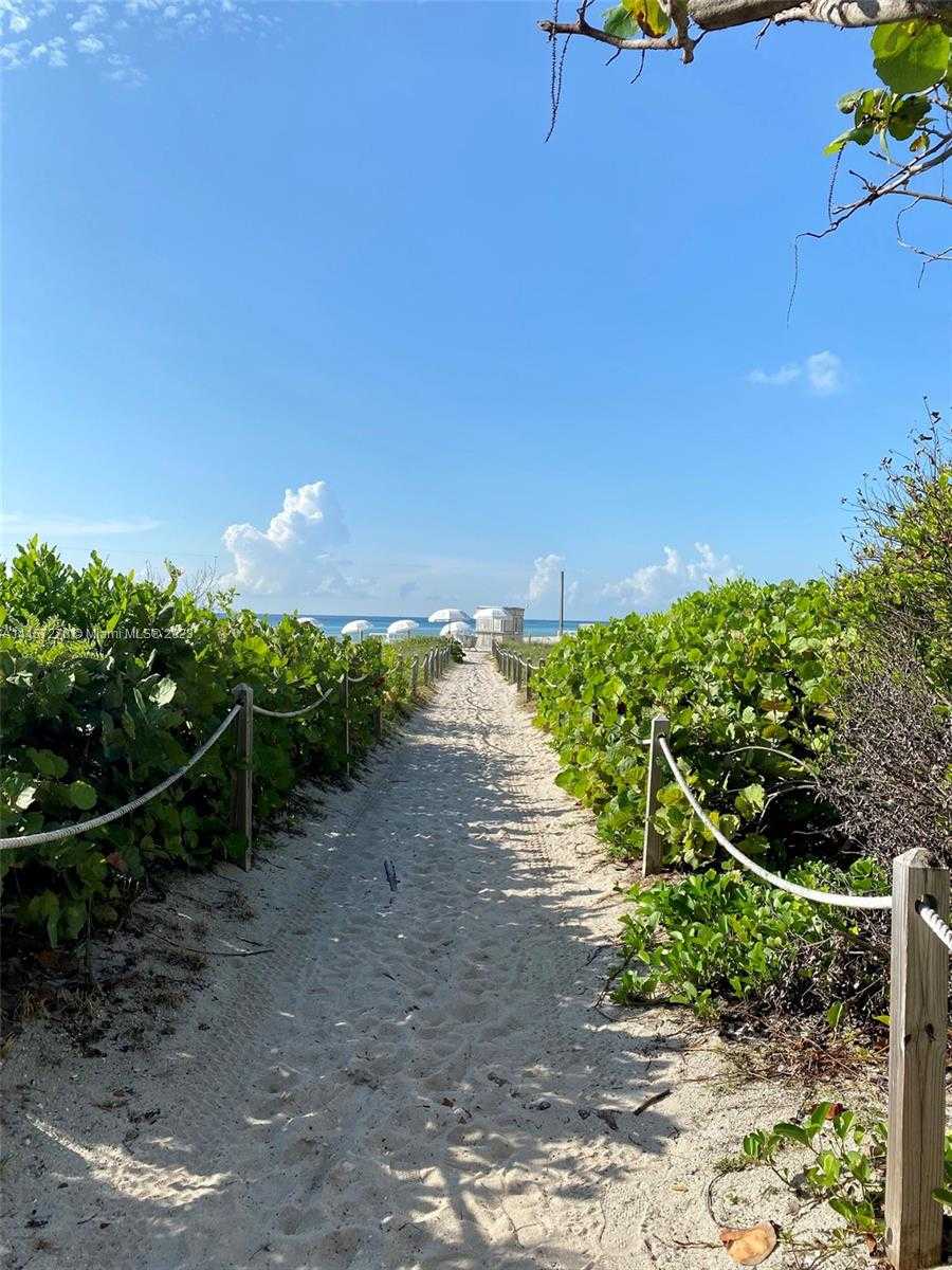 Small Image of 2301 COLLINS AV #737, Miami Beach Number 22
