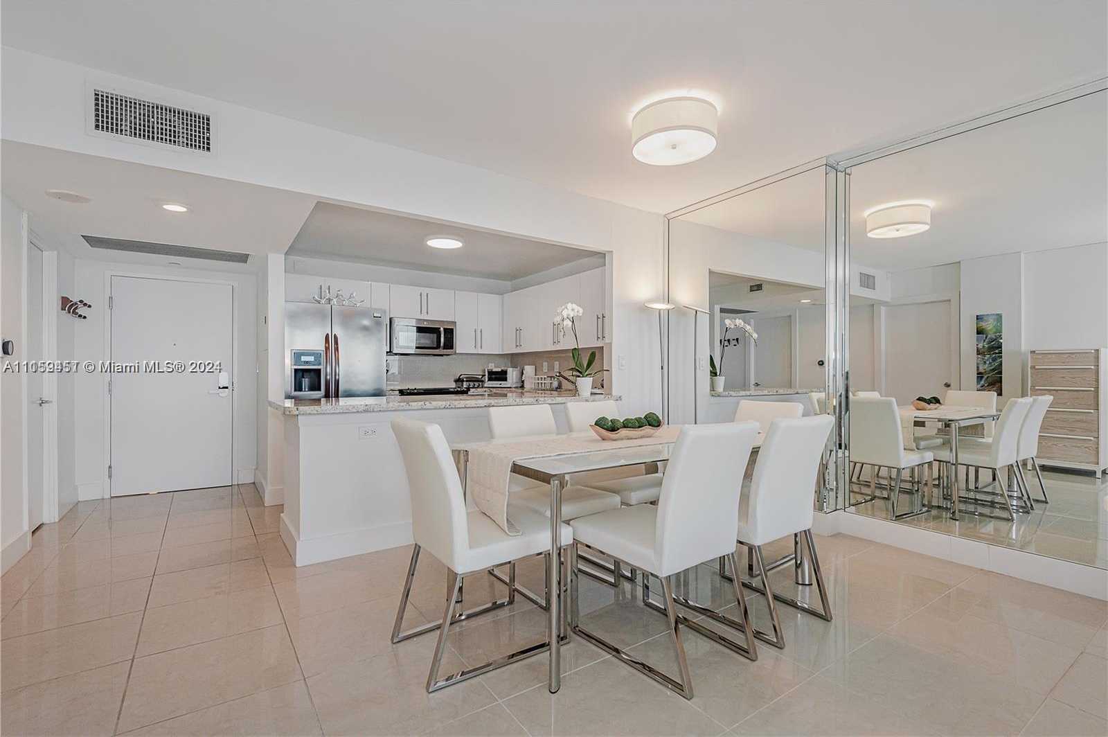 Small Image of 2301 Collins Ave, Miami Beach, FL 33139, USA Number 19