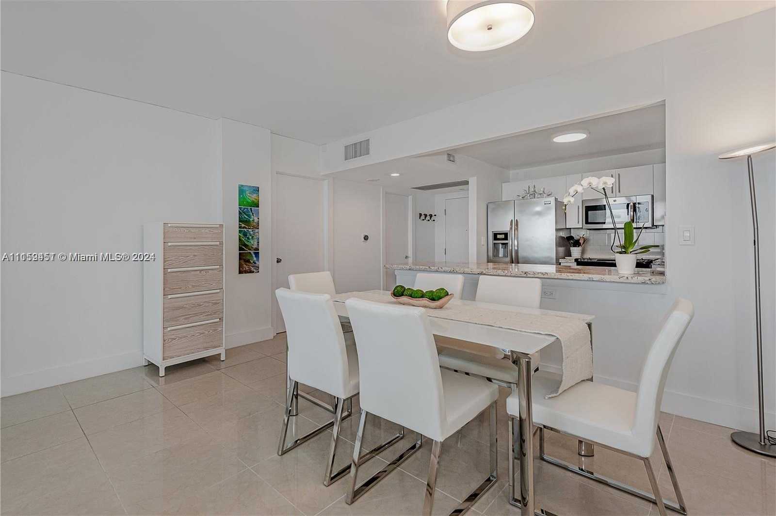 Small Image of 2301 Collins Ave, Miami Beach, FL 33139, USA Number 20