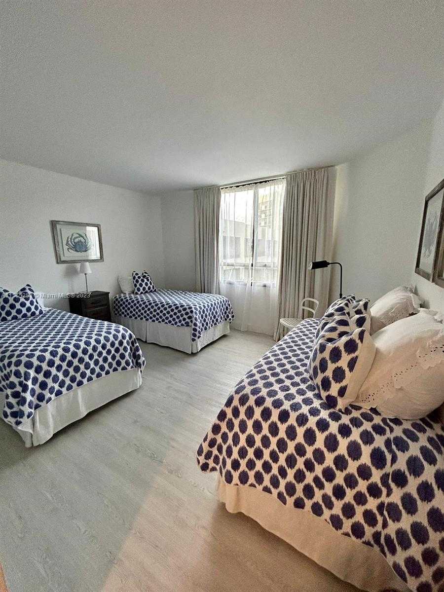 Small Image of 101 CRANDON BLVD #473, Key Biscayne Number 17
