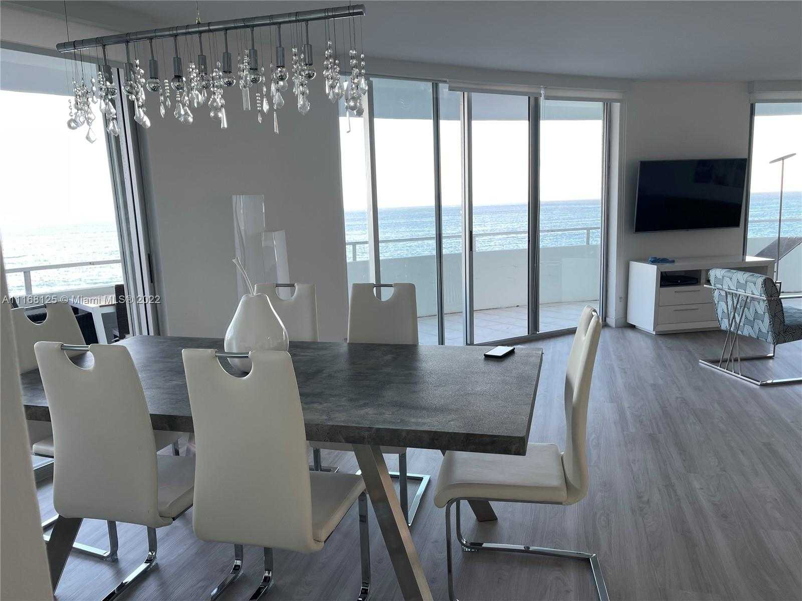 Small Image of 5161 COLLINS AVE #914, Miami Beach Number 12
