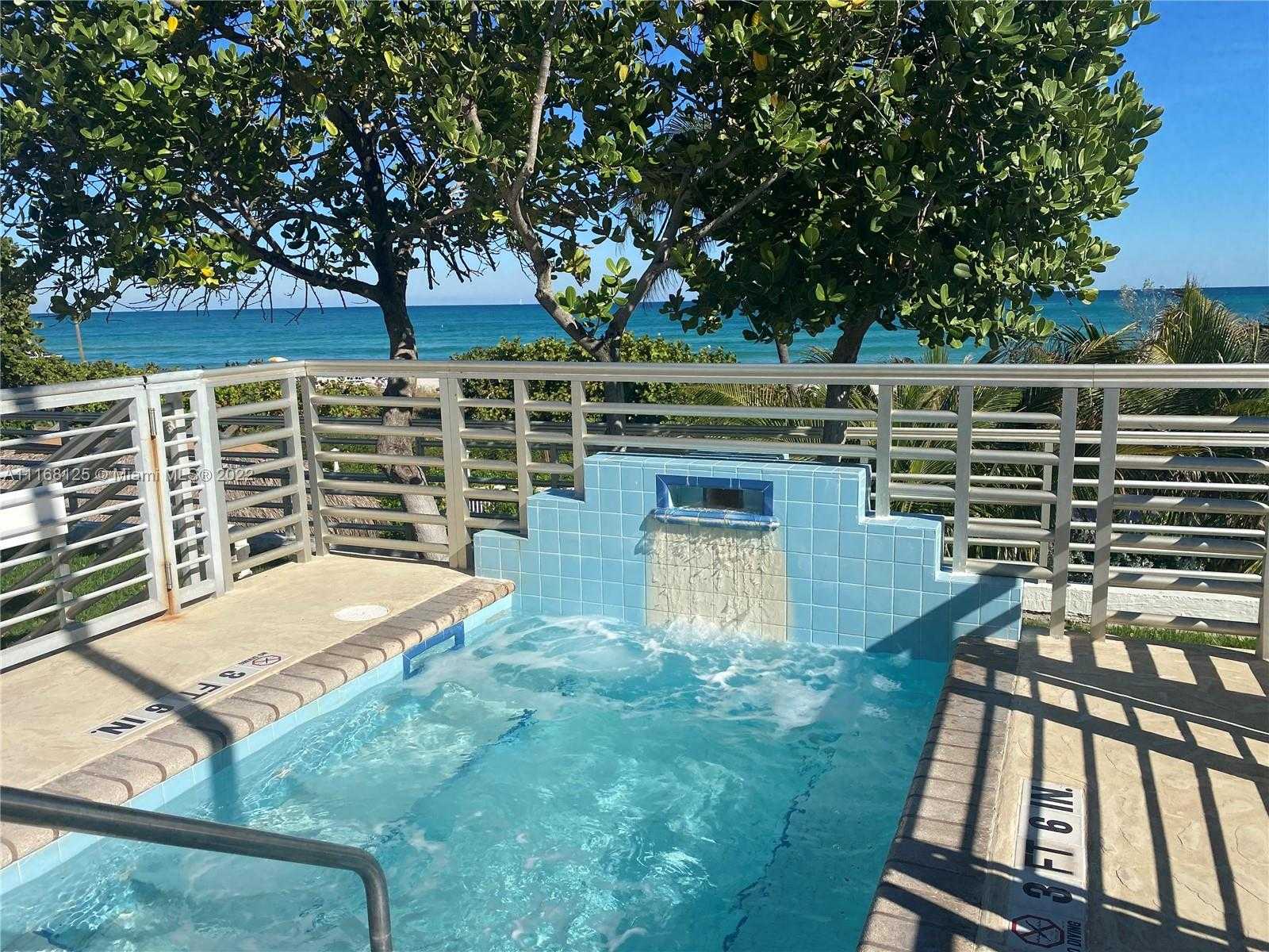 Small Image of 5161 COLLINS AVE #914, Miami Beach Number 26