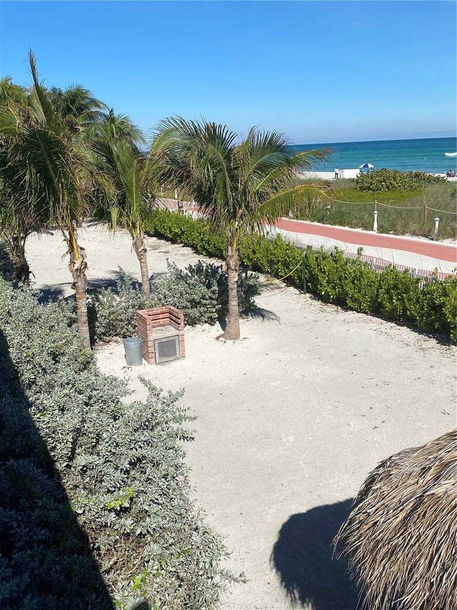 Small Image of 5161 COLLINS AVE #914, Miami Beach Number 27