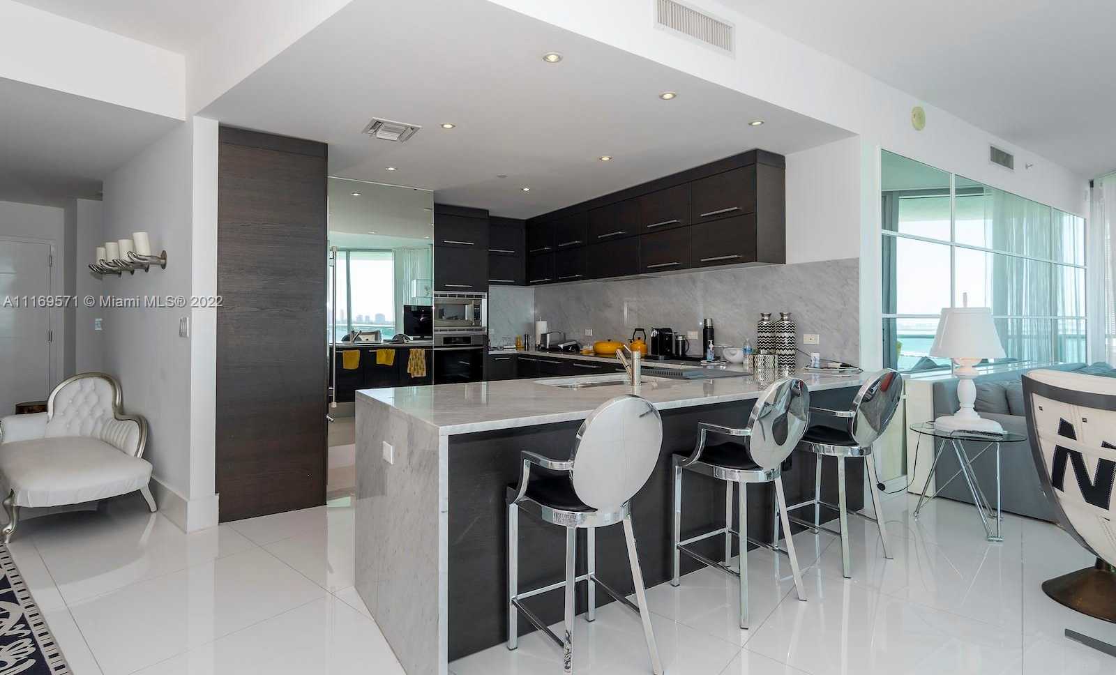Small Image of 900 BISCAYNE BLVD #2006, Miami Number 10