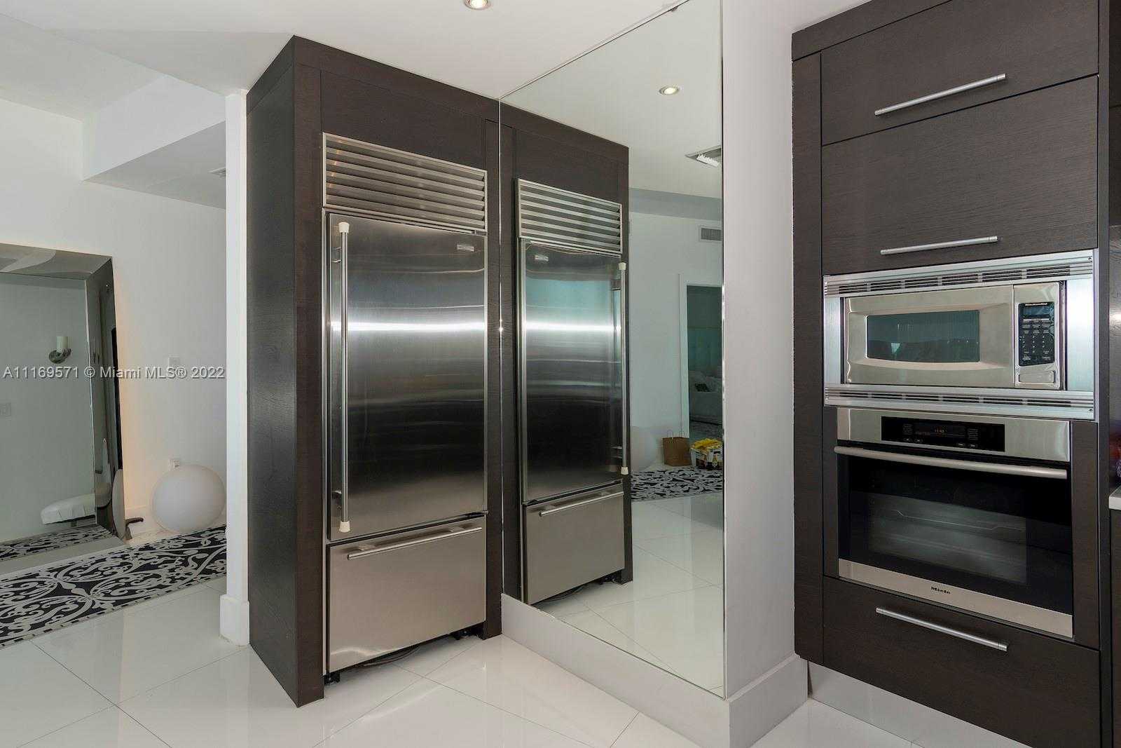 Small Image of 900 BISCAYNE BLVD #2006, Miami Number 15