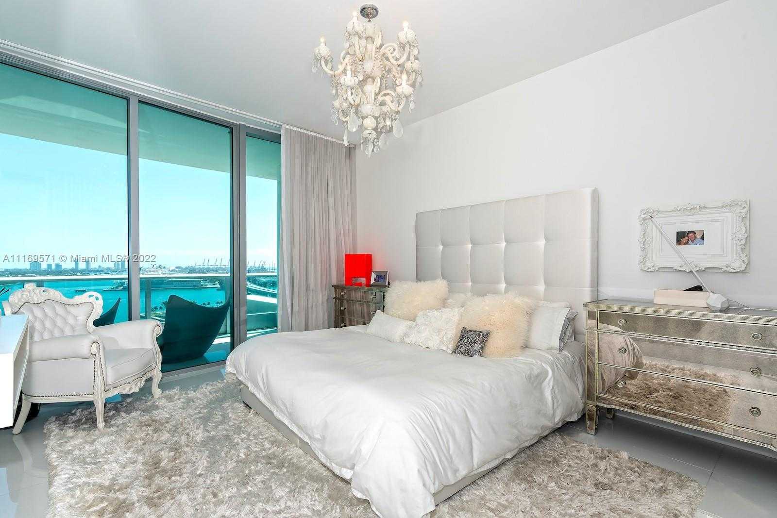 Small Image of 900 BISCAYNE BLVD #2006, Miami Number 18