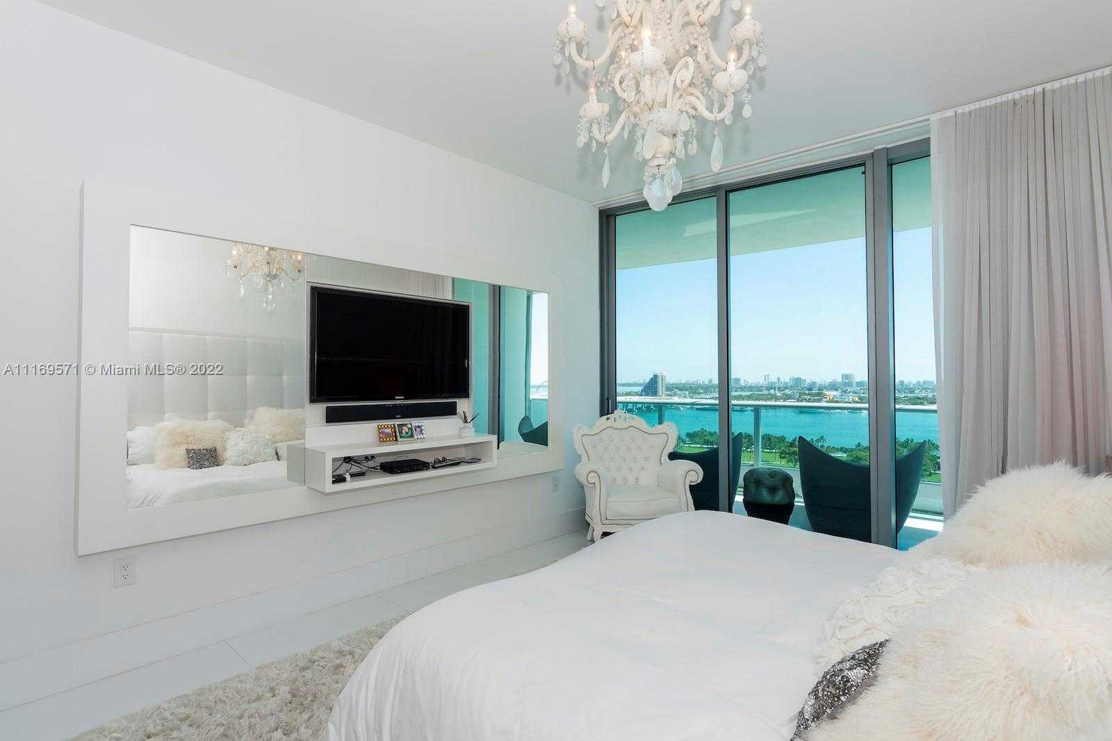 Small Image of 900 BISCAYNE BLVD #2006, Miami Number 19