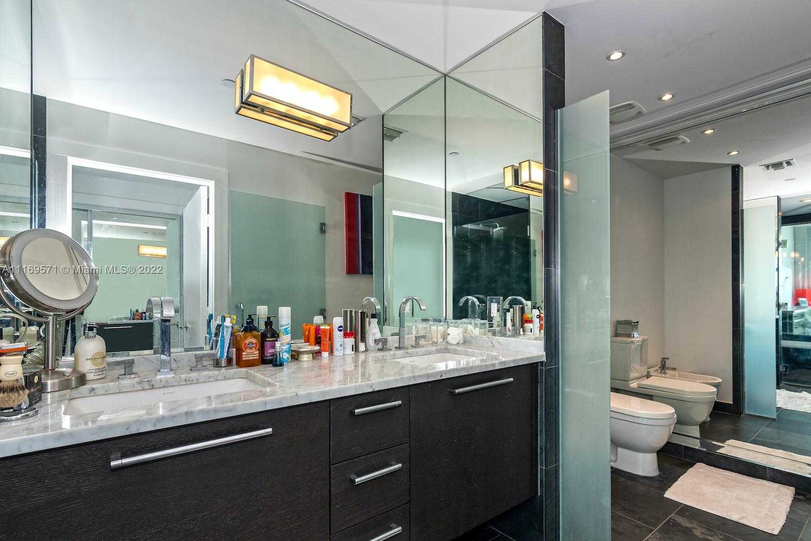 Small Image of 900 BISCAYNE BLVD #2006, Miami Number 23