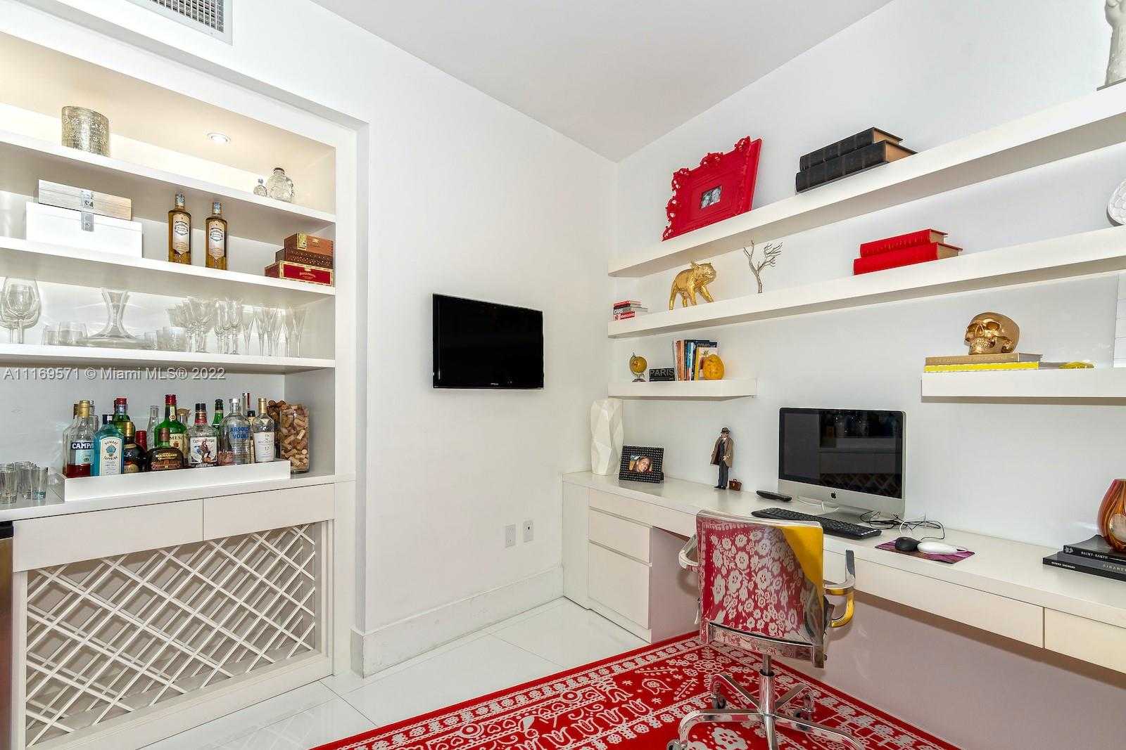 Small Image of 900 BISCAYNE BLVD #2006, Miami Number 27