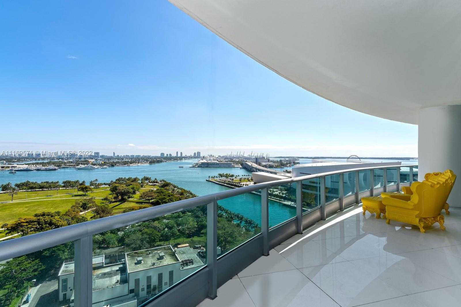 Small Image of 900 BISCAYNE BLVD #2006, Miami Number 3