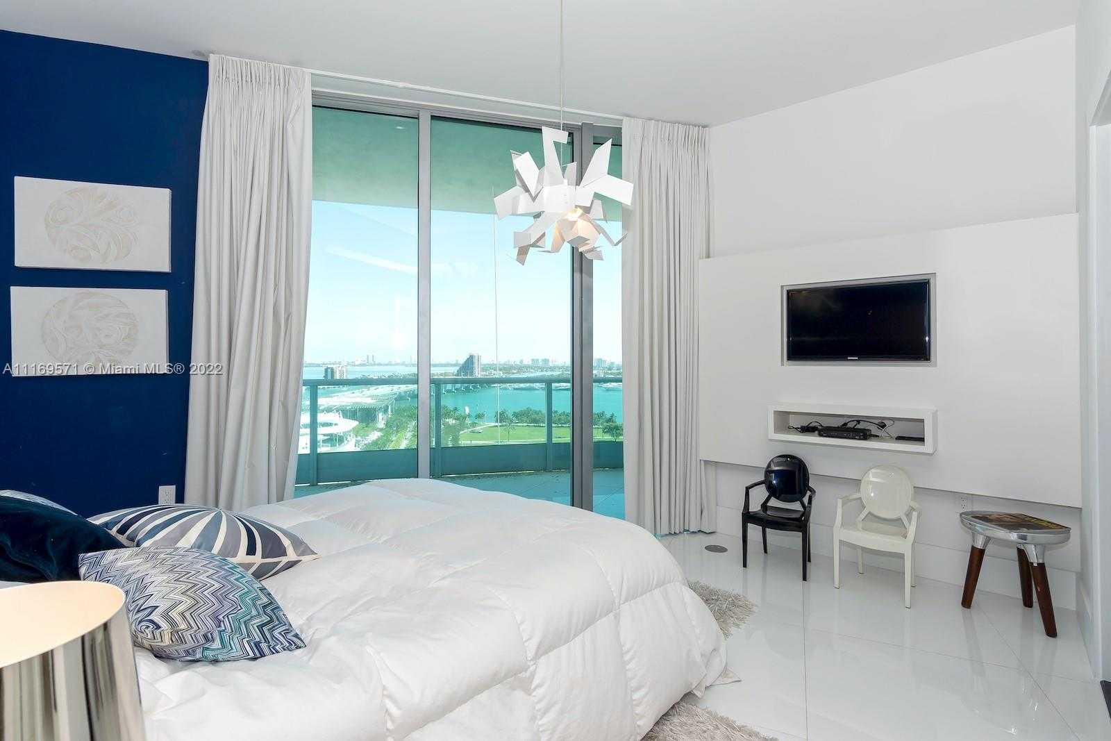 Small Image of 900 BISCAYNE BLVD #2006, Miami Number 31