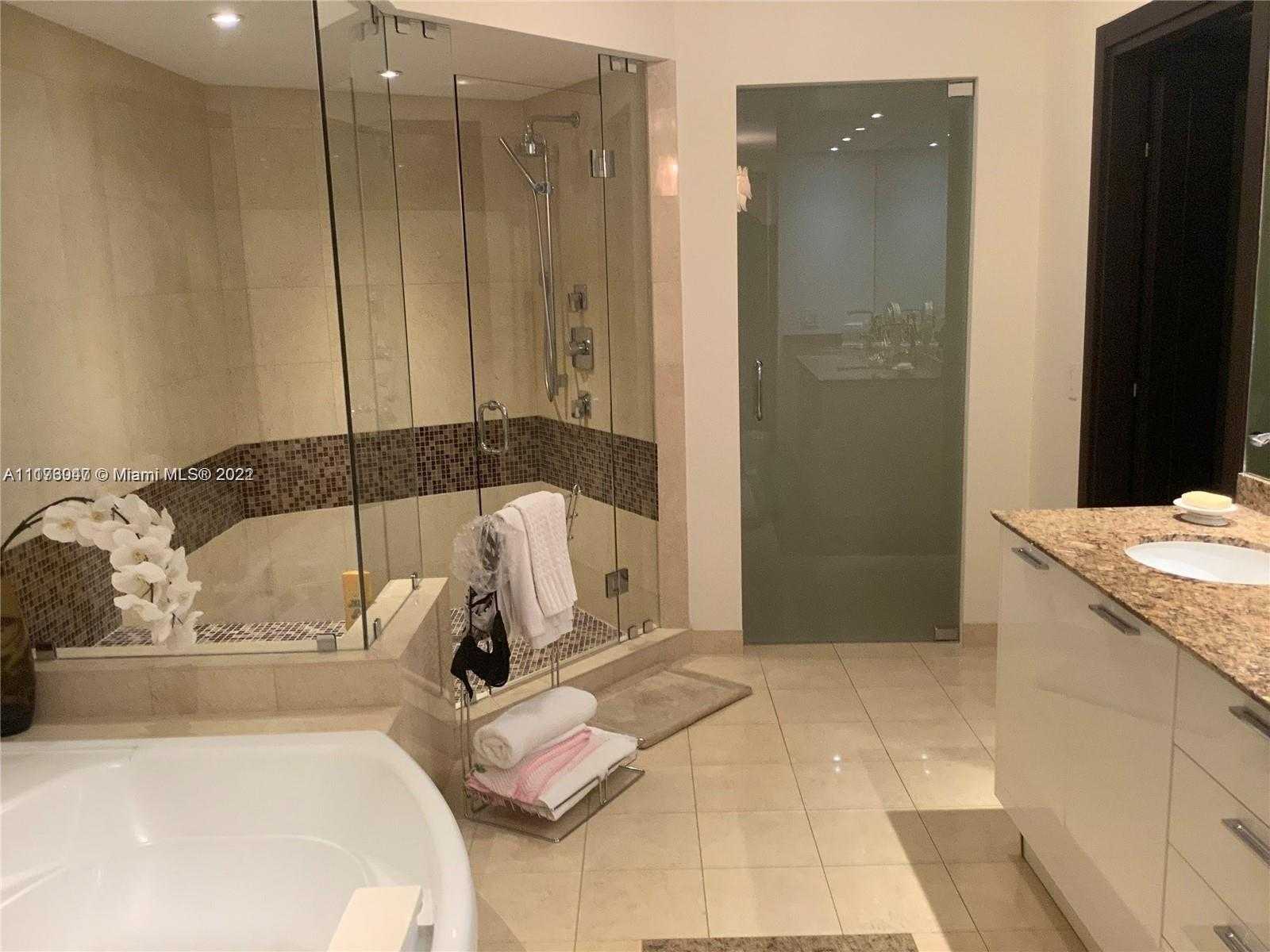 Small Image of 18911 COLLINS AVE #706, Sunny Isles Beach Number 3