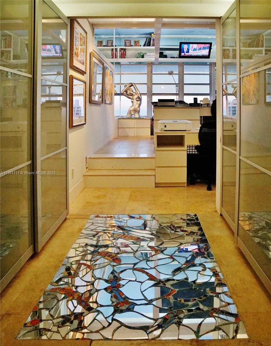 Small Image of 100 LINCOLN RD #1642, Miami Beach Number 16