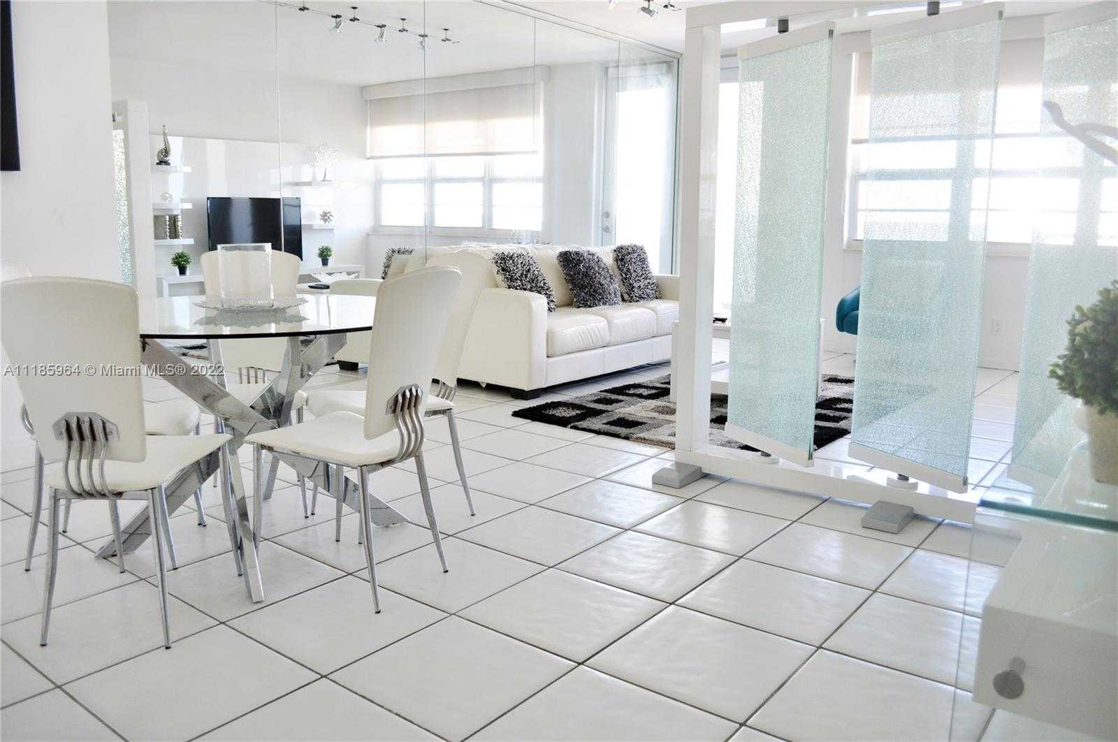 Small Image of 100 LINCOLN RD #910, Miami Beach Number 3