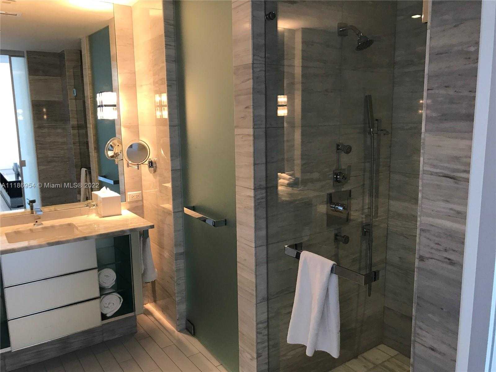 Small Image of 2201 COLLINS AVENUE #1022, Miami Beach Number 13