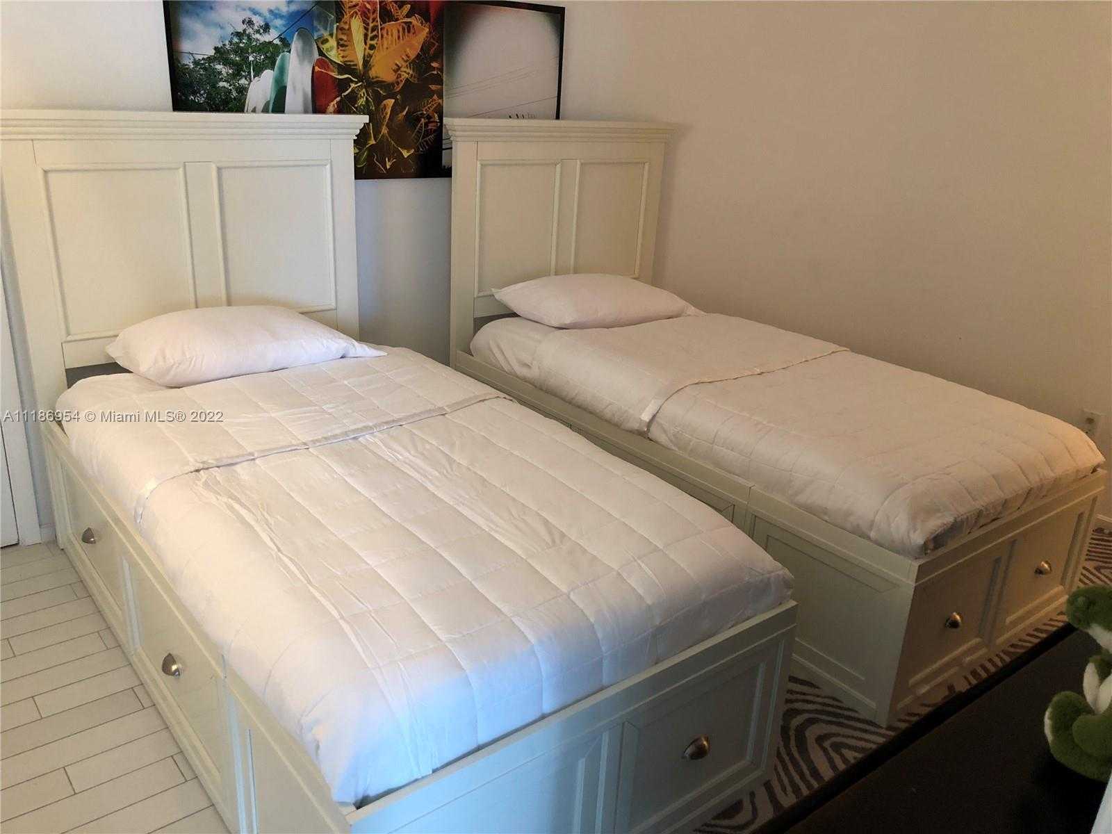 Small Image of 2201 COLLINS AVENUE #1022, Miami Beach Number 15