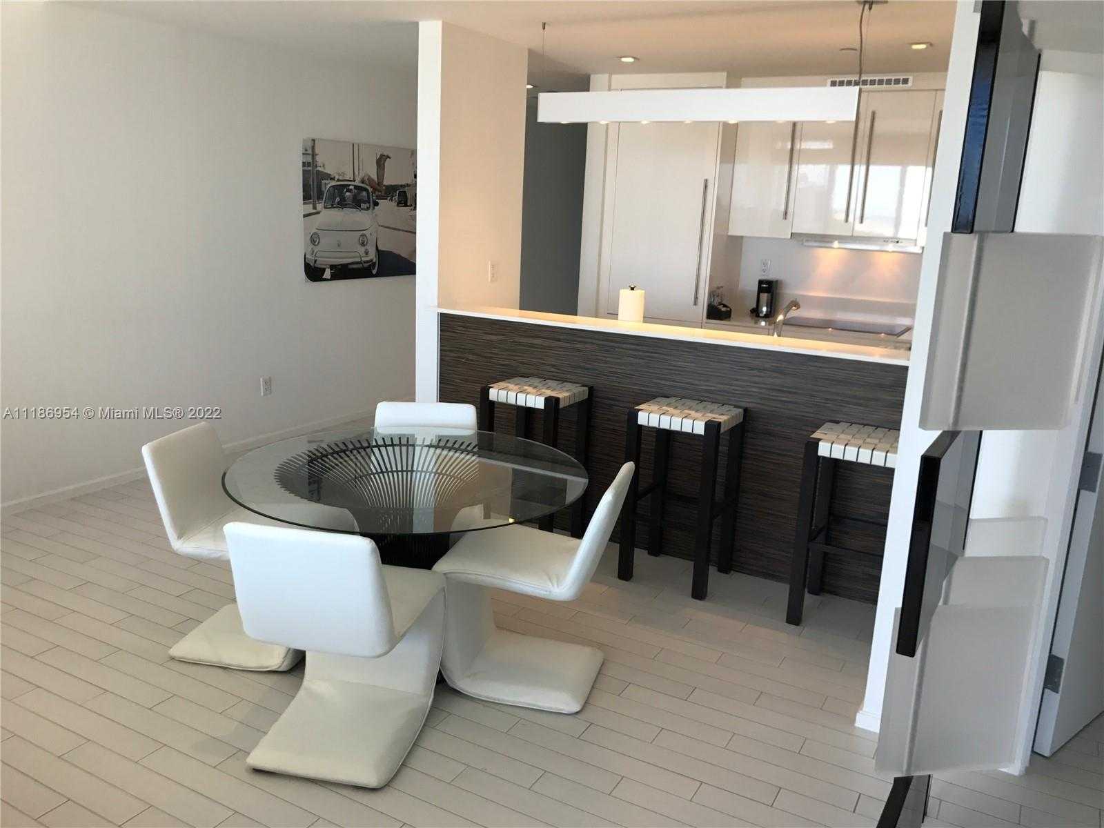 Small Image of 2201 COLLINS AVENUE #1022, Miami Beach Number 6