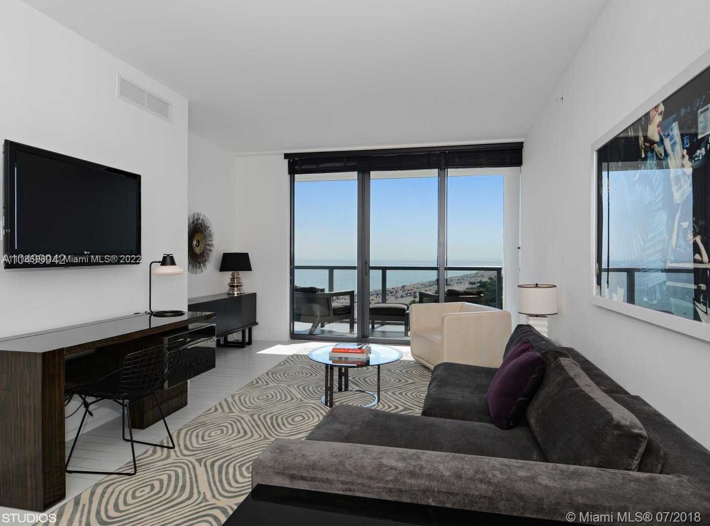 Small Image of 2201 COLLINS AVENUE #1509, Miami Beach Number 5