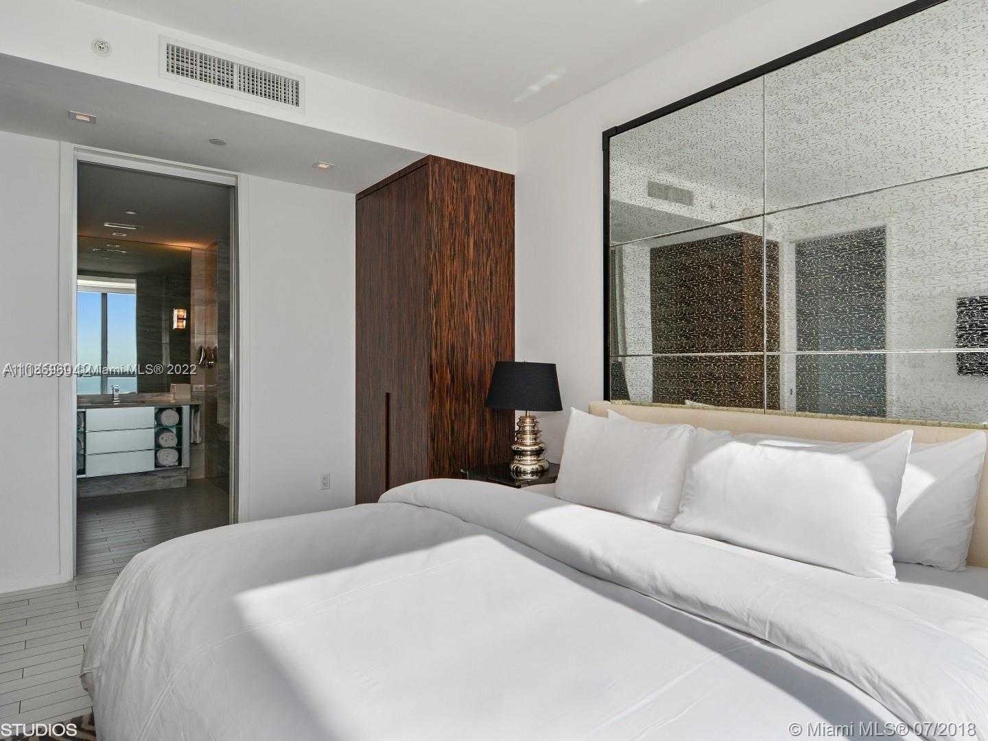 Small Image of 2201 COLLINS AVENUE #1509, Miami Beach Number 8