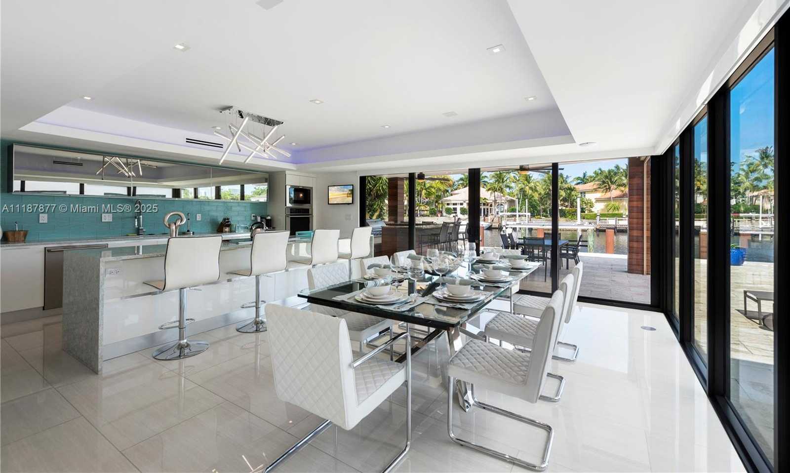 Small Image of 1025 DIPLOMAT PKWY, Hollywood Number 28