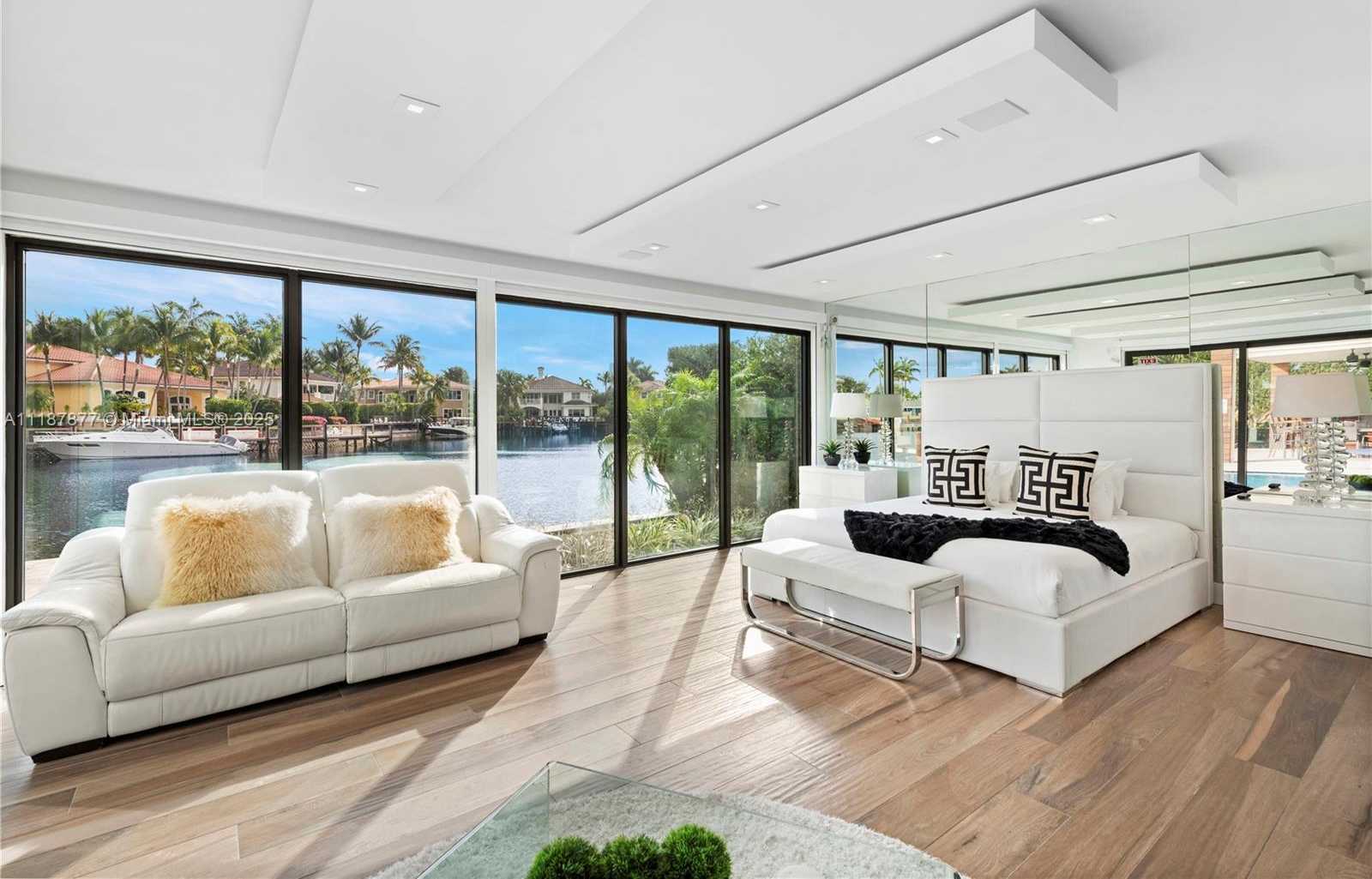 Small Image of 1025 DIPLOMAT PKWY, Hollywood Number 35