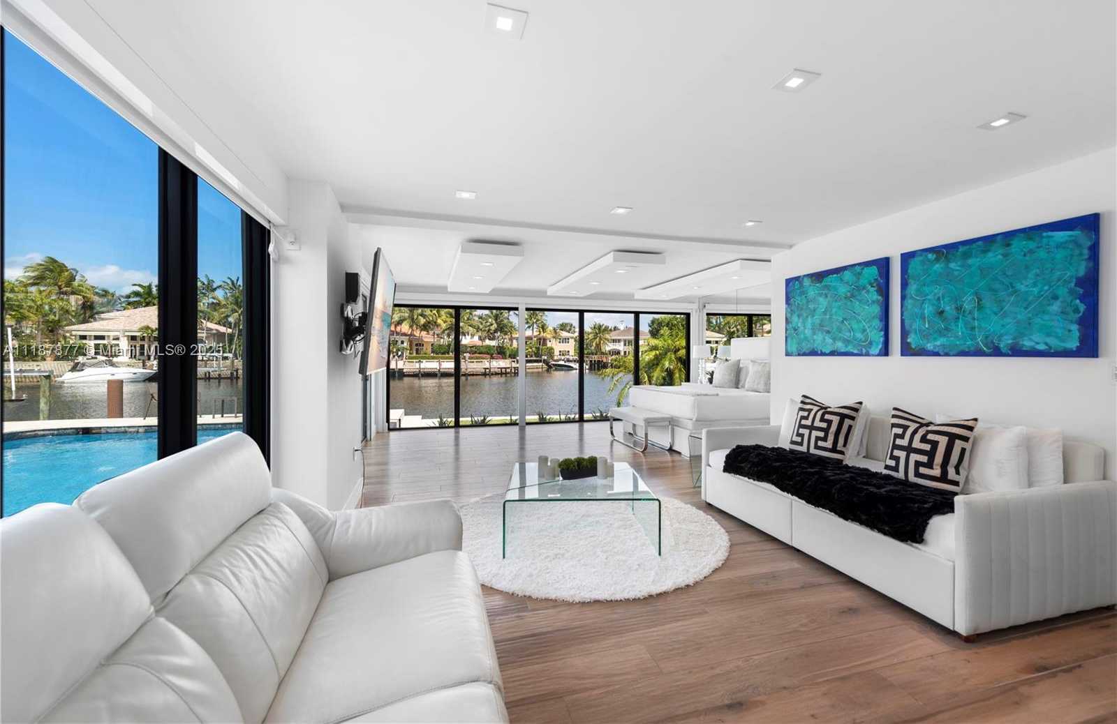 Small Image of 1025 DIPLOMAT PKWY, Hollywood Number 57