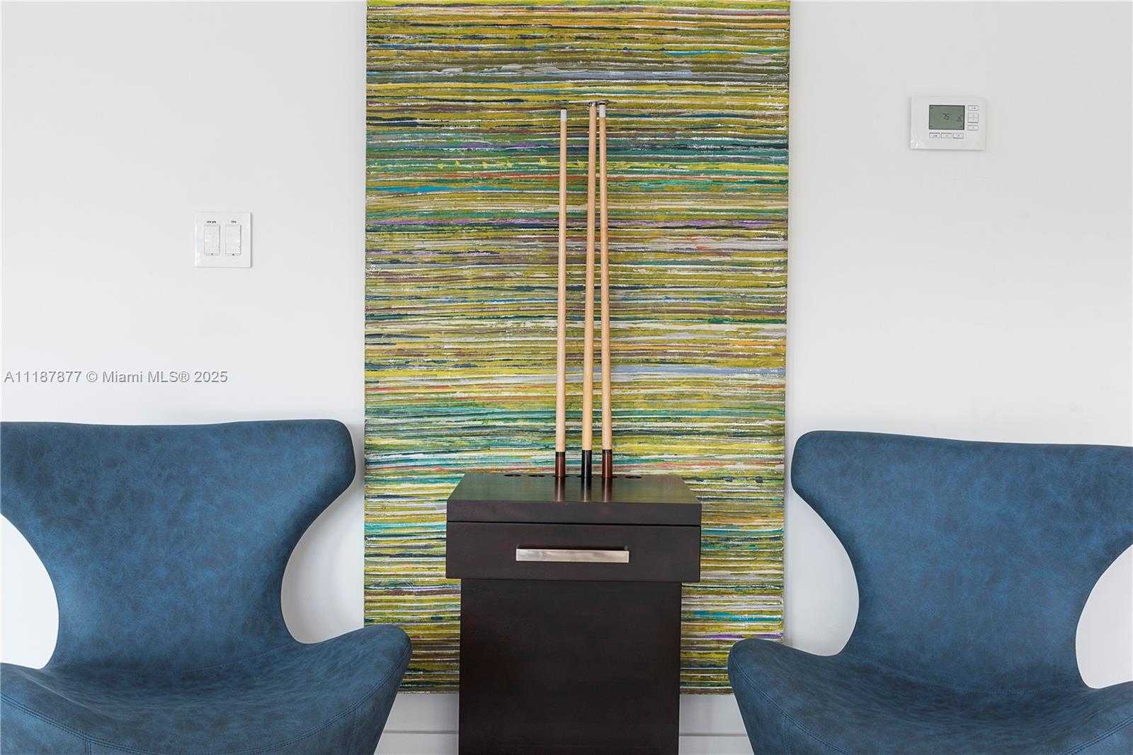 Small Image of 1025 DIPLOMAT PKWY, Hollywood Number 8