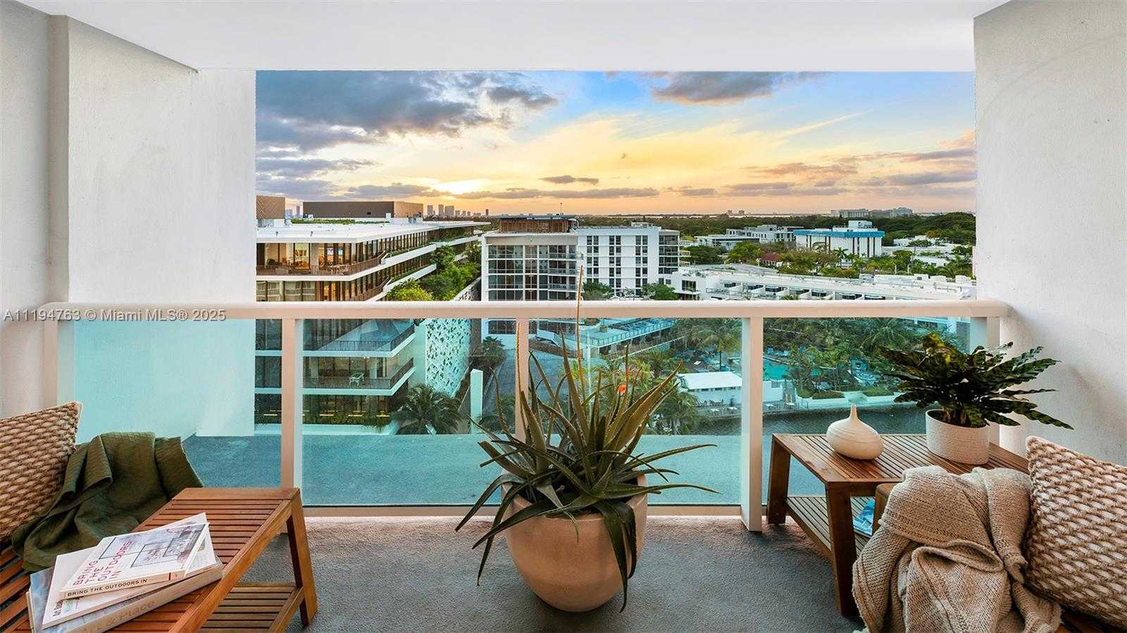 Small Image of Miami Beach Number 2