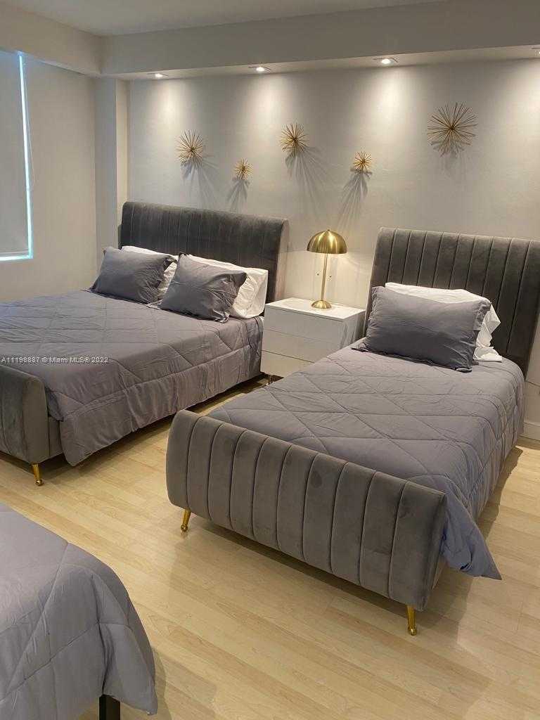 Small Image of 5151 COLLINS AVE #531, Miami Beach Number 12