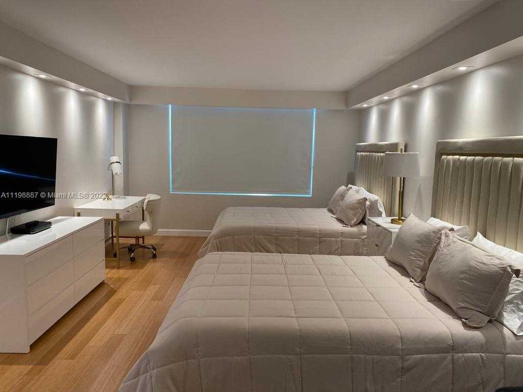 Small Image of 5151 COLLINS AVE #531, Miami Beach Number 18