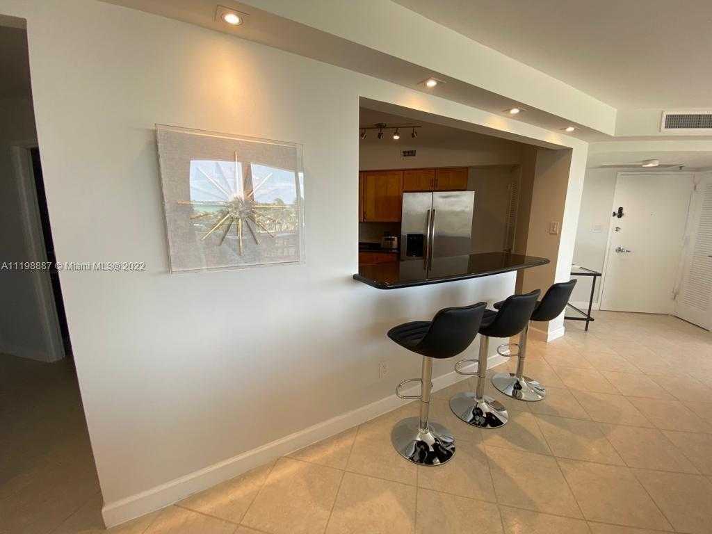 Small Image of 5151 COLLINS AVE #531, Miami Beach Number 7
