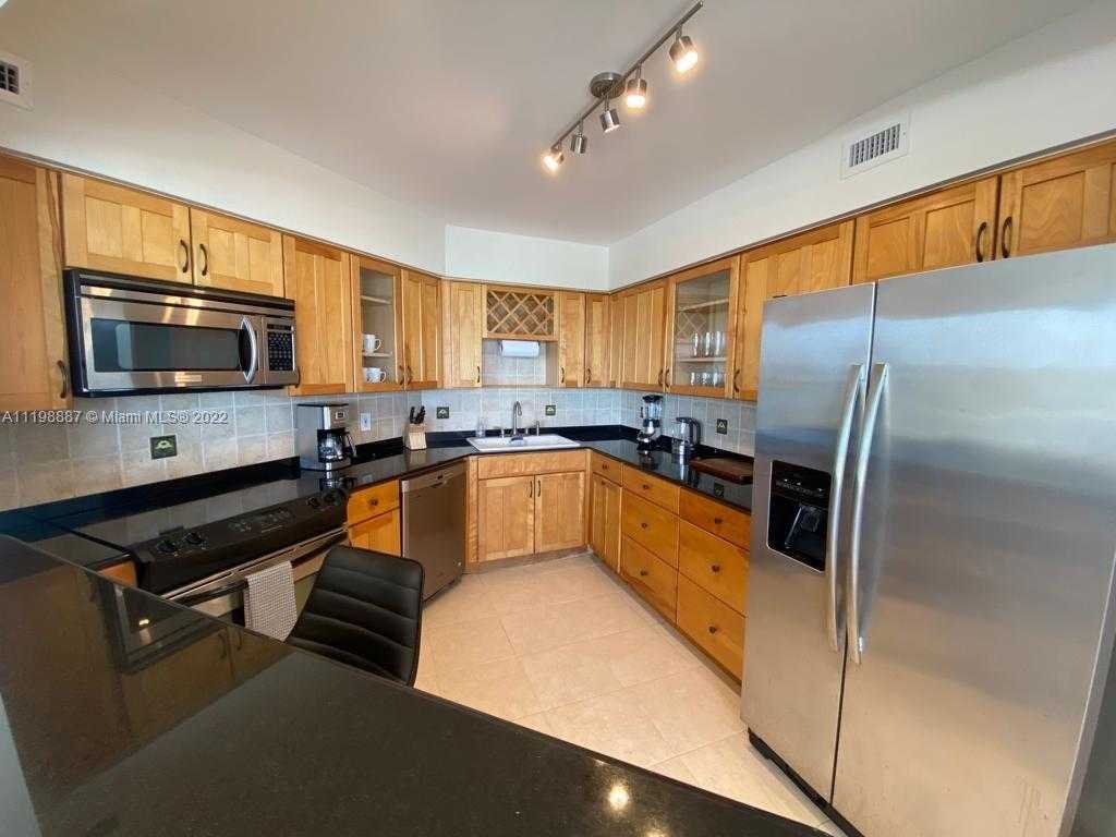 Small Image of 5151 COLLINS AVE #531, Miami Beach Number 8
