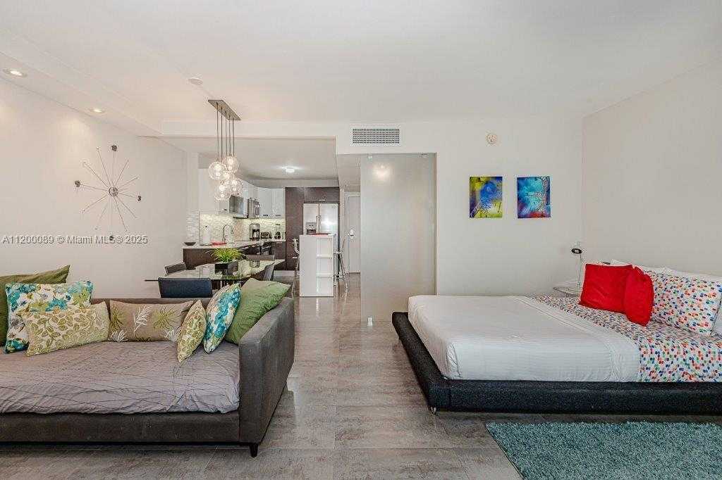 Small Image of 2301 COLLINS AVE #723, Miami Beach Number 15