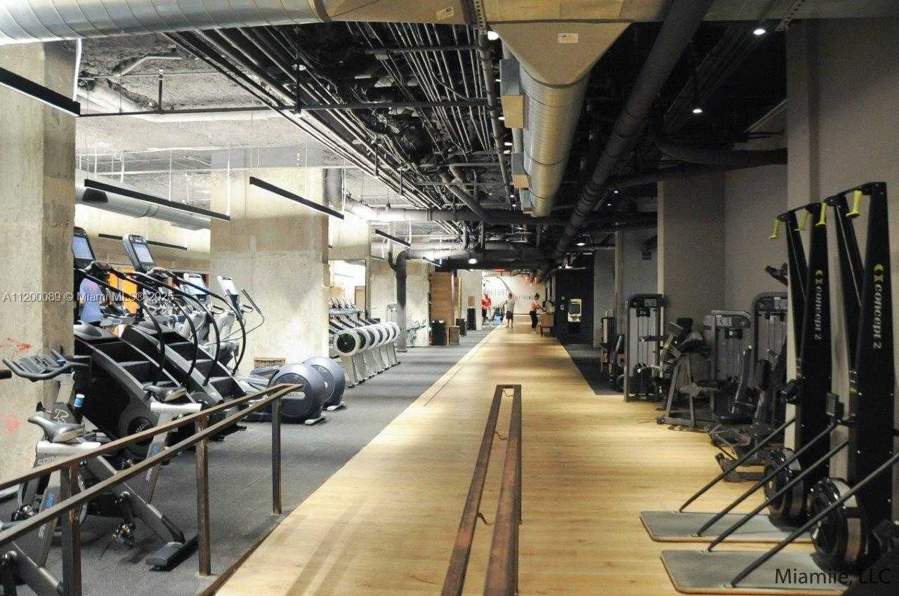 Small Image of 2301 COLLINS AVE #723, Miami Beach Number 21