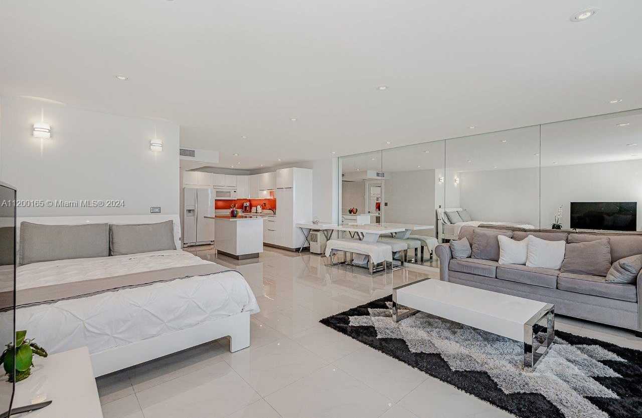 Small Image of 2301 COLLINS AVE #1211, Miami Beach Number 12