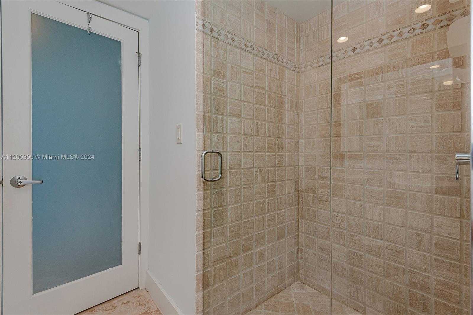 Small Image of 2301 COLLINS AVE #1506, Miami Beach Number 22
