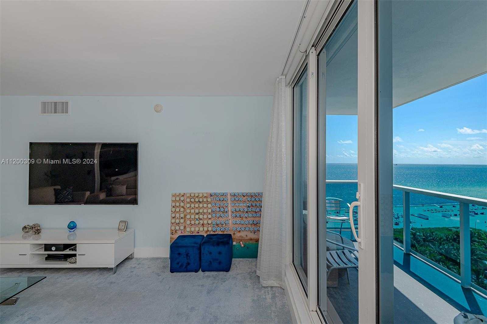 Small Image of 2301 COLLINS AVE #1506, Miami Beach Number 4