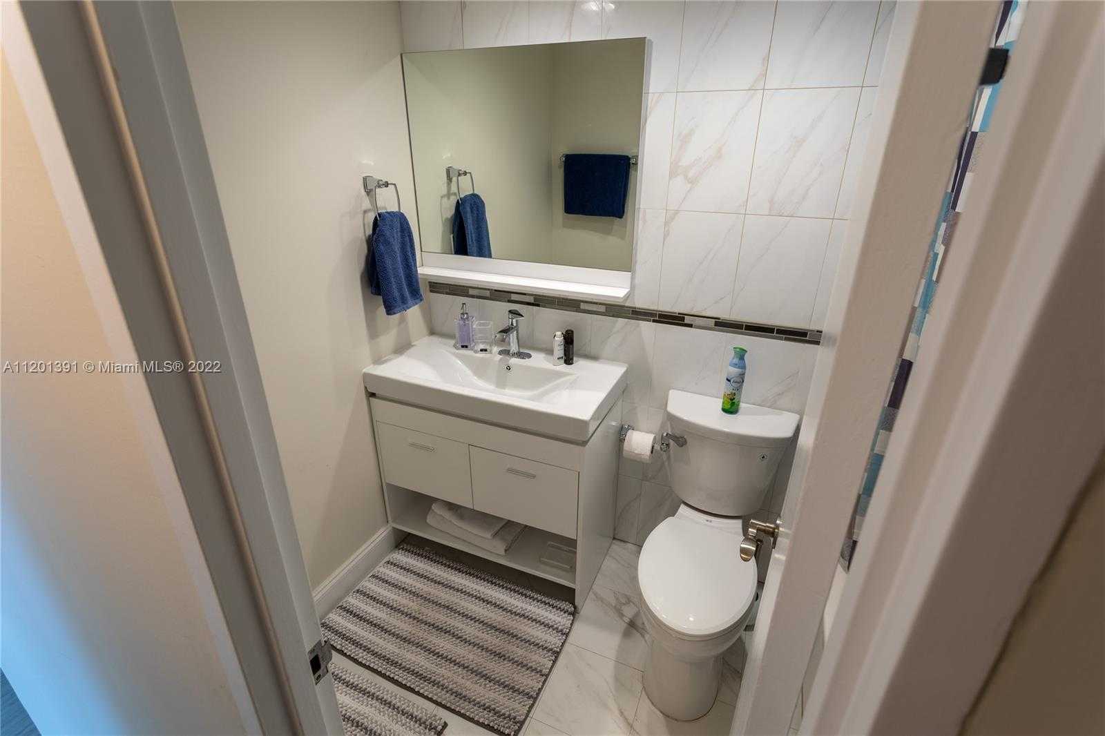 Small Image of 3901 SOUTH OCEAN DR #10M, Hollywood Number 18