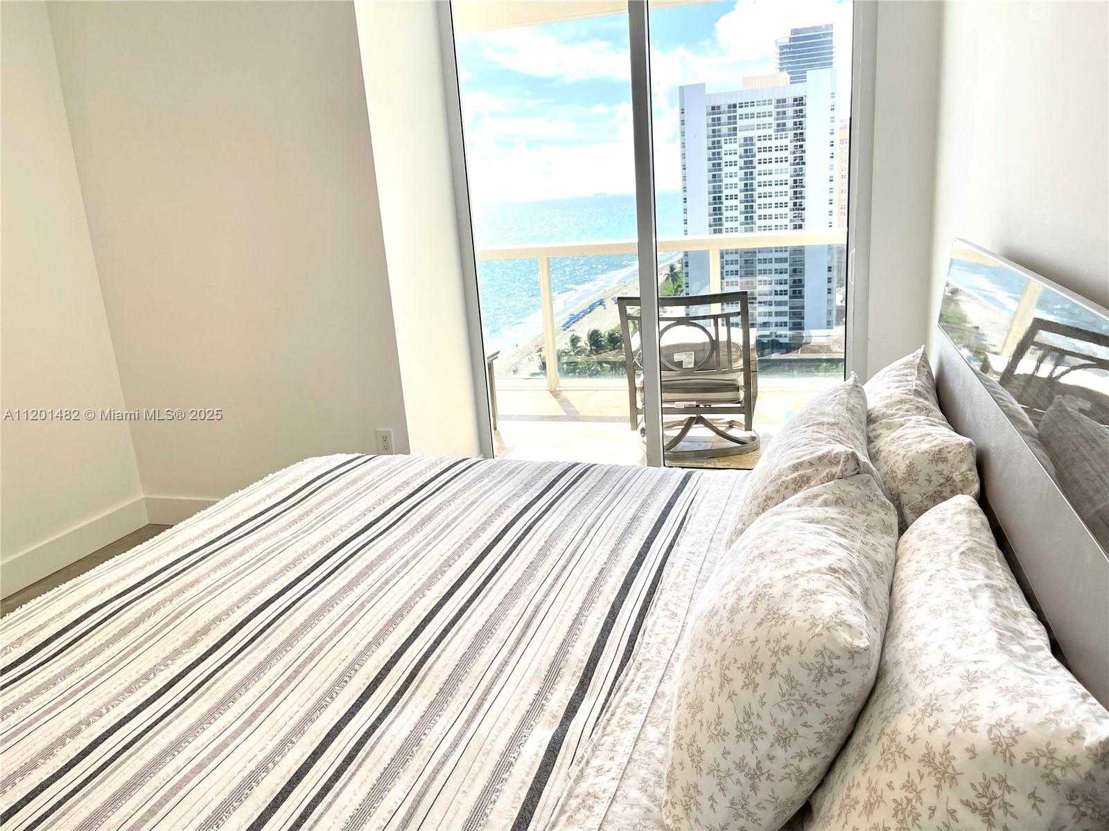 Small Image of 1830 SOUTH OCEAN DR #1603, Hallandale Beach Number 27