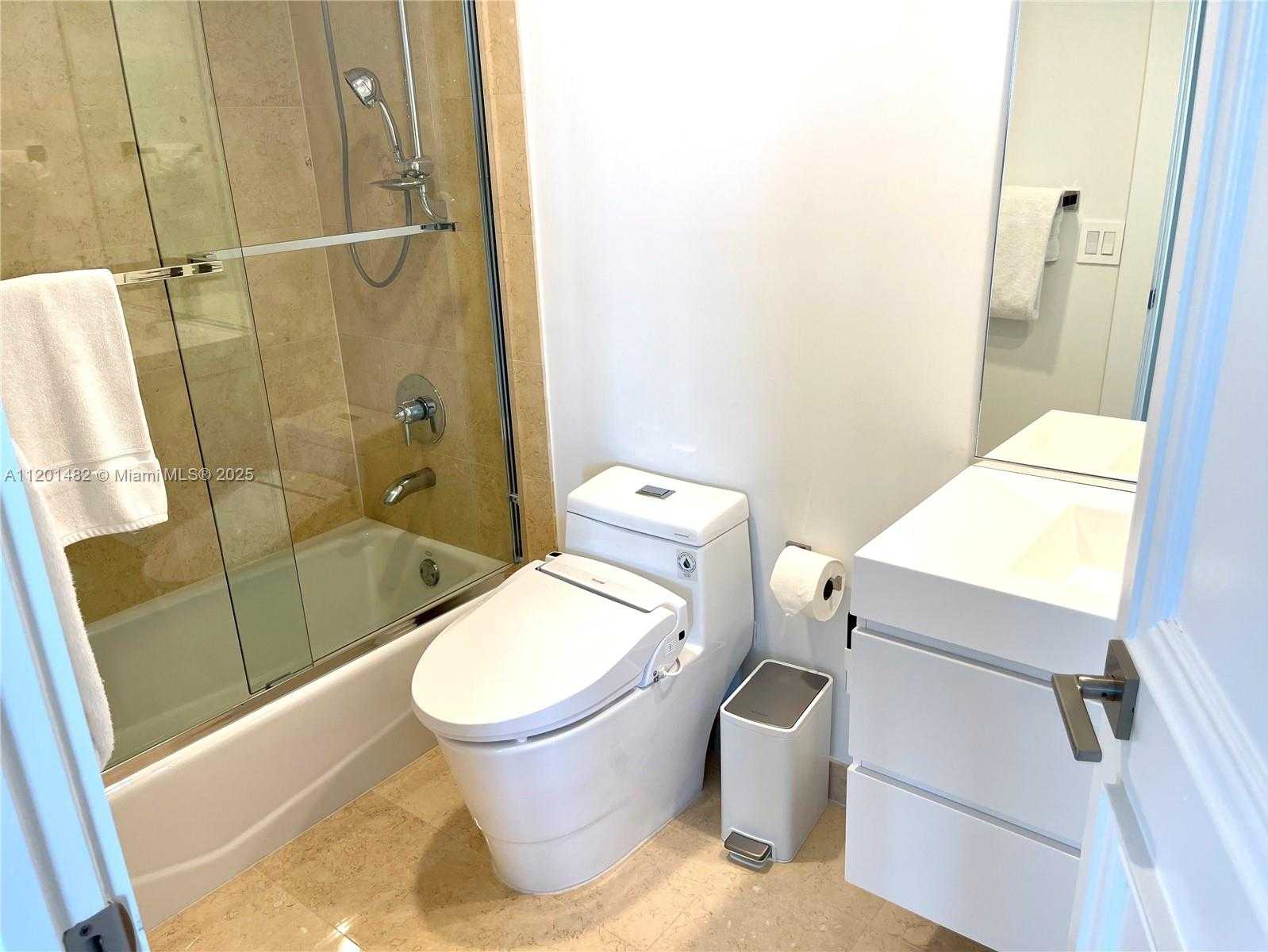 Small Image of 1830 SOUTH OCEAN DR #1603, Hallandale Beach Number 29