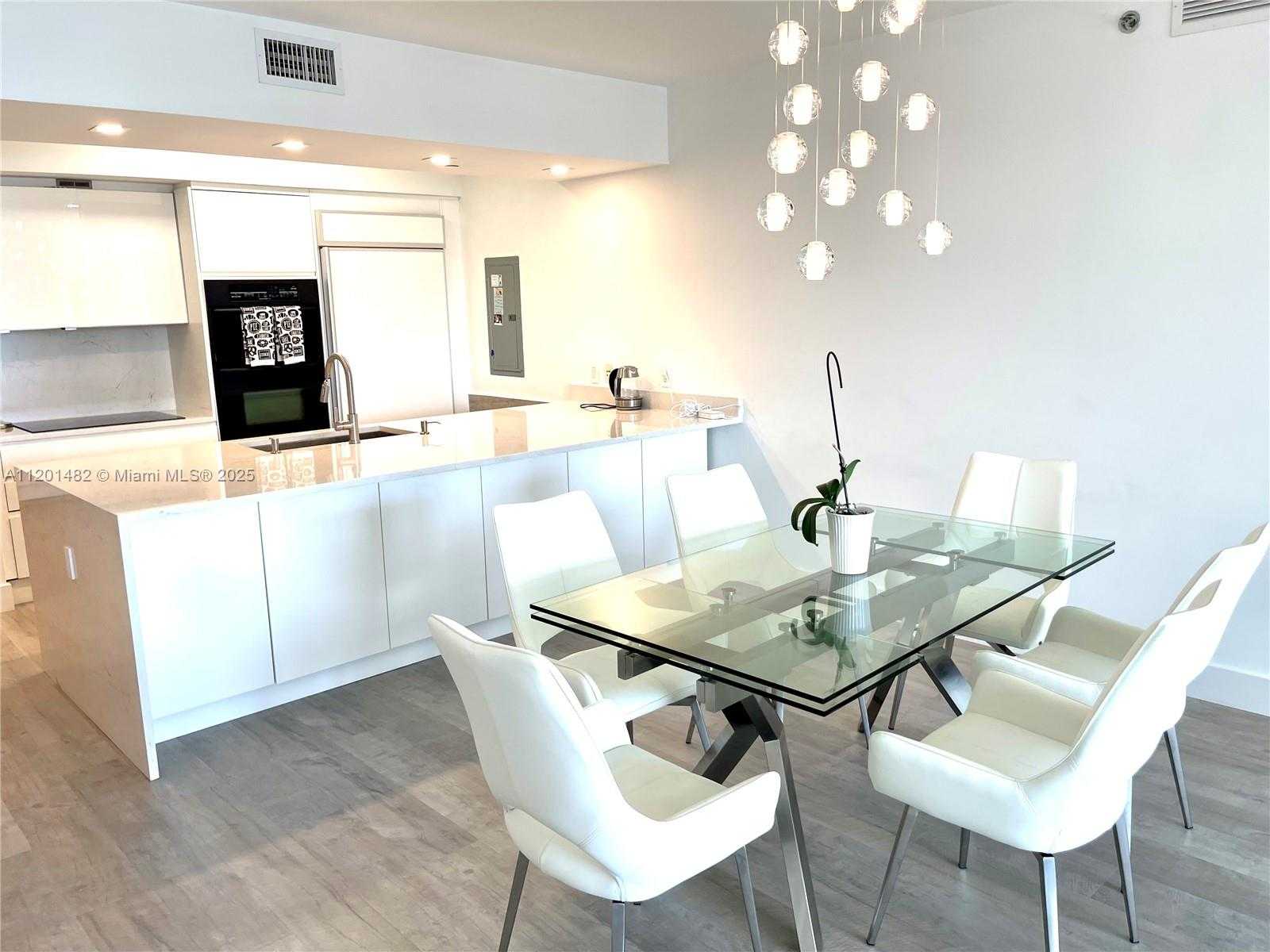 Small Image of 1830 SOUTH OCEAN DR #1603, Hallandale Beach Number 3
