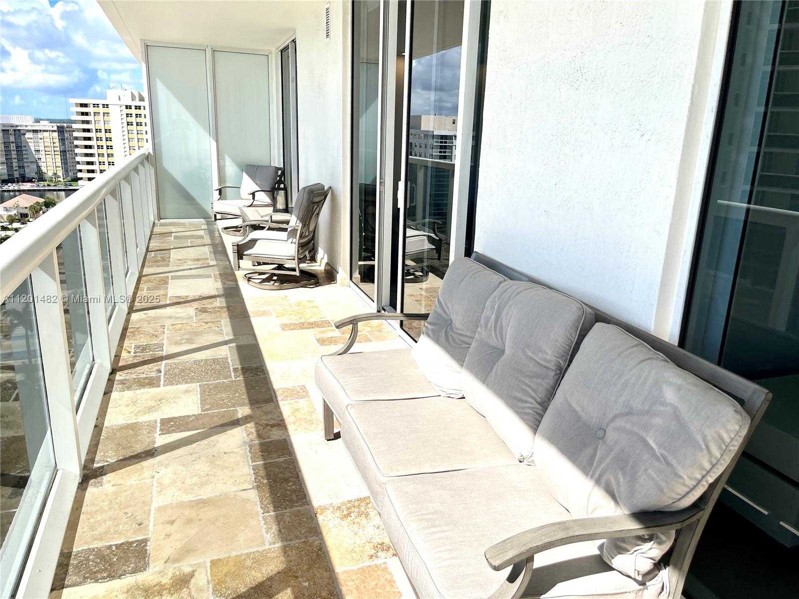 Small Image of 1830 SOUTH OCEAN DR #1603, Hallandale Beach Number 31