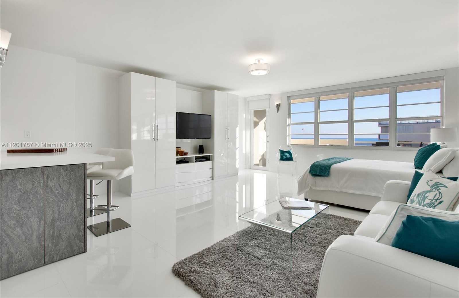 Small Image of 100 LINCOLN RD #940, Miami Beach Number 16