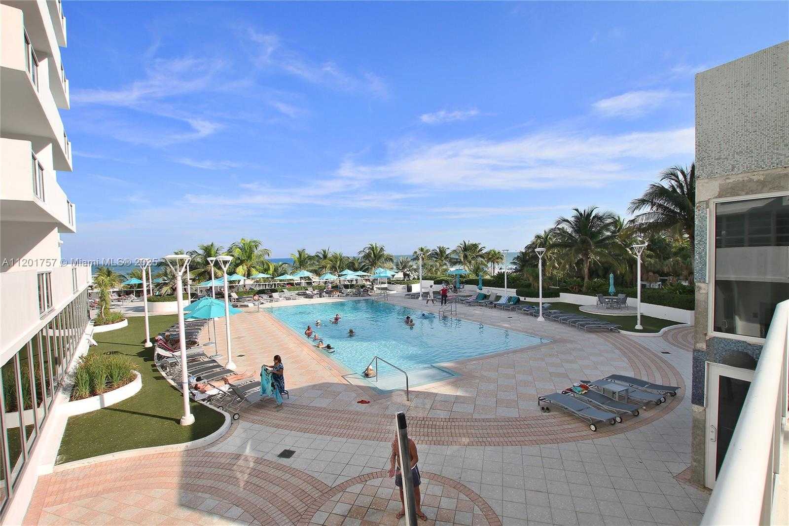 Small Image of 100 LINCOLN RD #940, Miami Beach Number 24