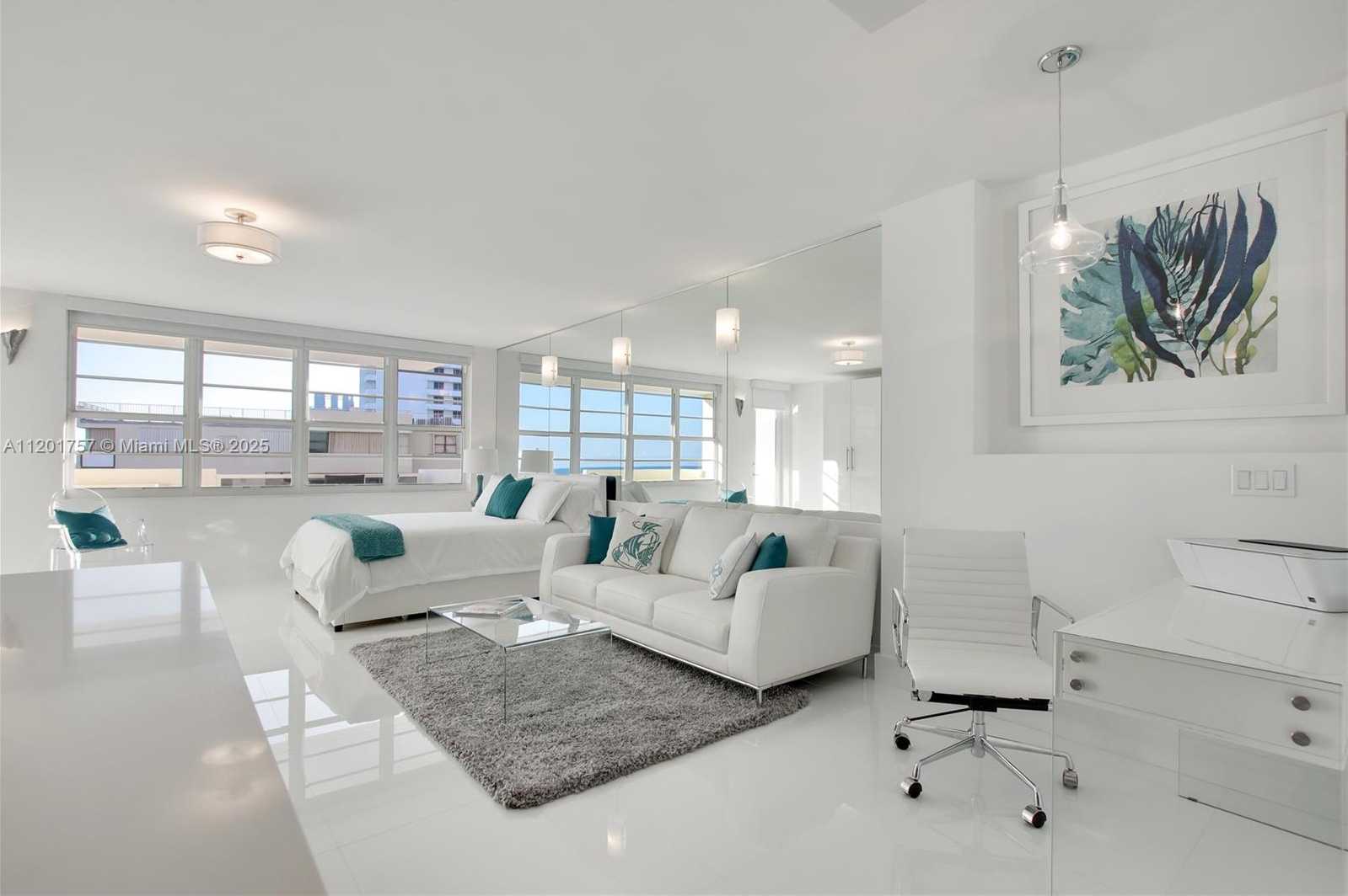 Small Image of 100 LINCOLN RD #940, Miami Beach Number 8