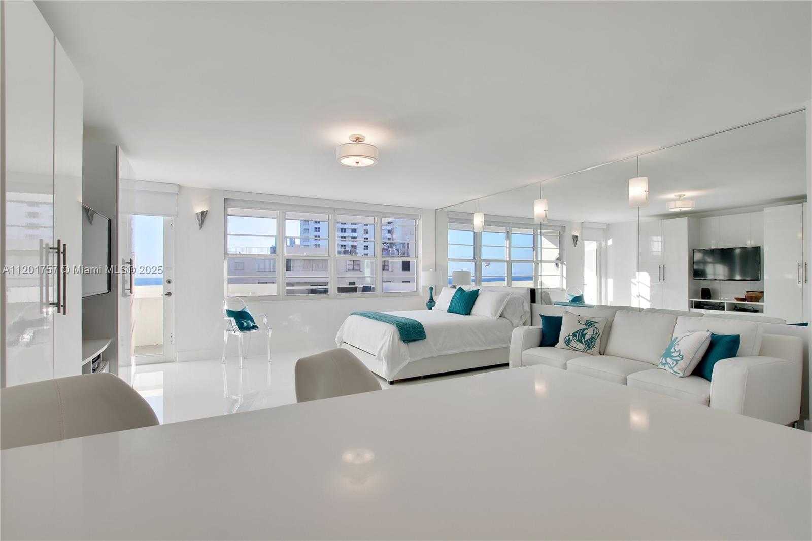 Small Image of 100 LINCOLN RD #940, Miami Beach Number 9