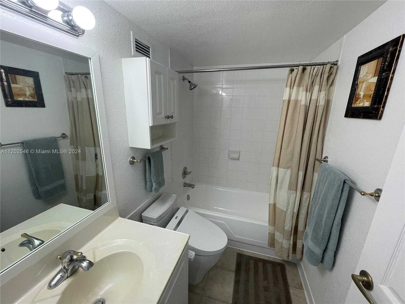 Small Image of 2501 SOUTH OCEAN DR #PH28 (Available SEPT 2), Hollywood Number 83