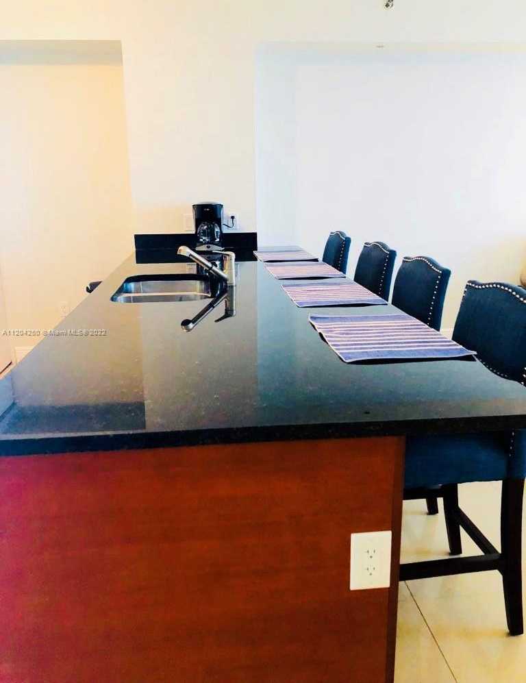 Small Image of 1830 SOUTH OCEAN DR #1709, Hallandale Beach Number 12